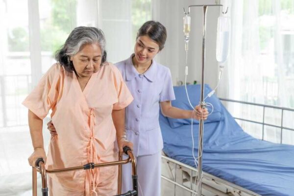 Nursing attendants in Dhaka